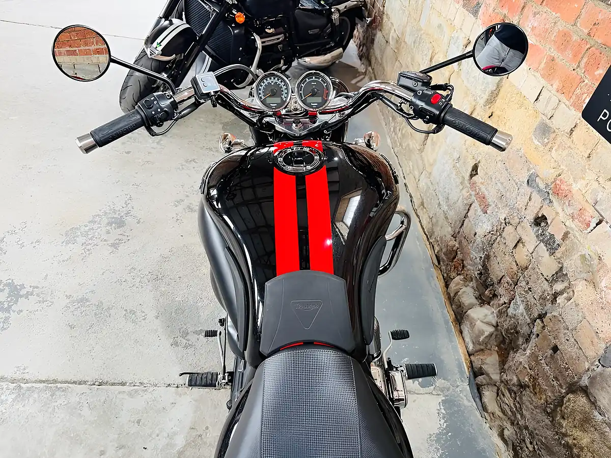 Used 2013 Triumph Rocket Iii Roadster Black - Interior and Exterior details 20
