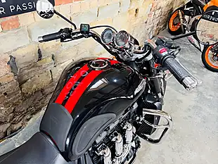 Used 2013 Triumph Rocket Iii Roadster Black - Interior and Exterior details 8
