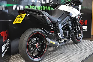 Used 2013 Triumph Tiger 1050 White - Interior and Exterior details 12