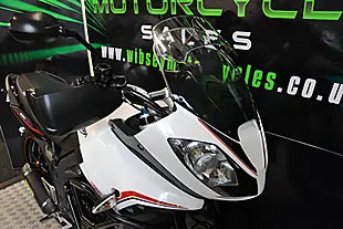 Used 2013 Triumph Tiger 1050 White - Interior and Exterior details 16