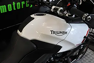 Used 2013 Triumph Tiger 1050 White - Interior and Exterior details 17