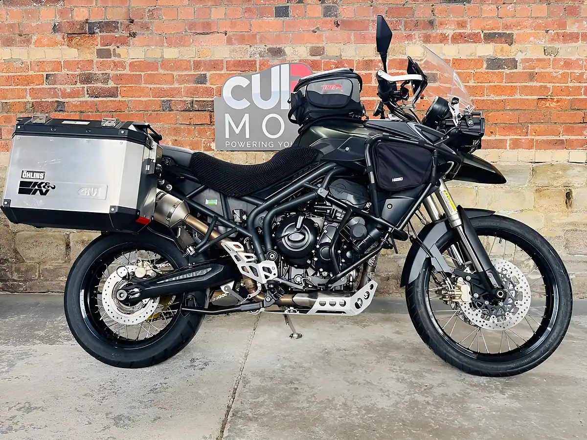 Used 2013 Triumph Tiger 800 Xc Green - Interior and Exterior details 2