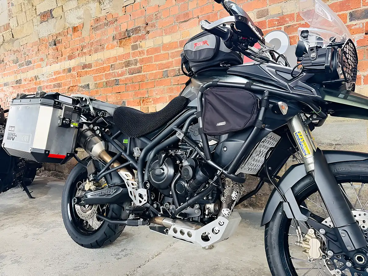 Used 2013 Triumph Tiger 800 Xc Green - Interior and Exterior details 6