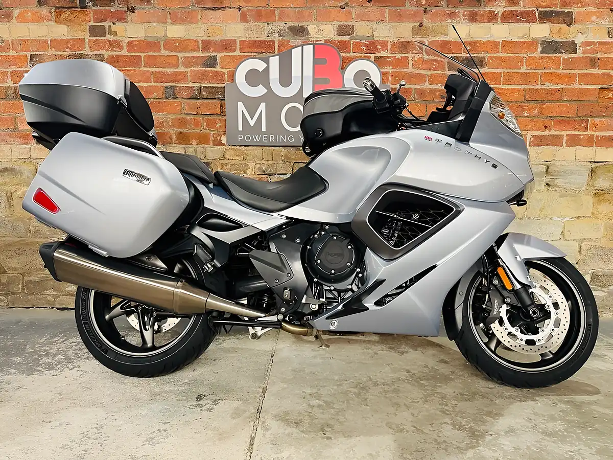 Used 2013 Triumph Trophy 1200 Se Silver - Interior and Exterior details 2