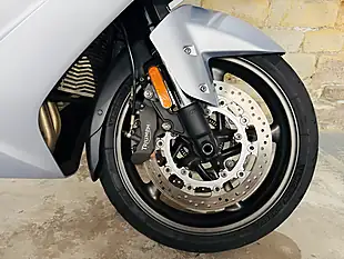 Used 2013 Triumph Trophy 1200 Se Silver - Interior and Exterior details 5