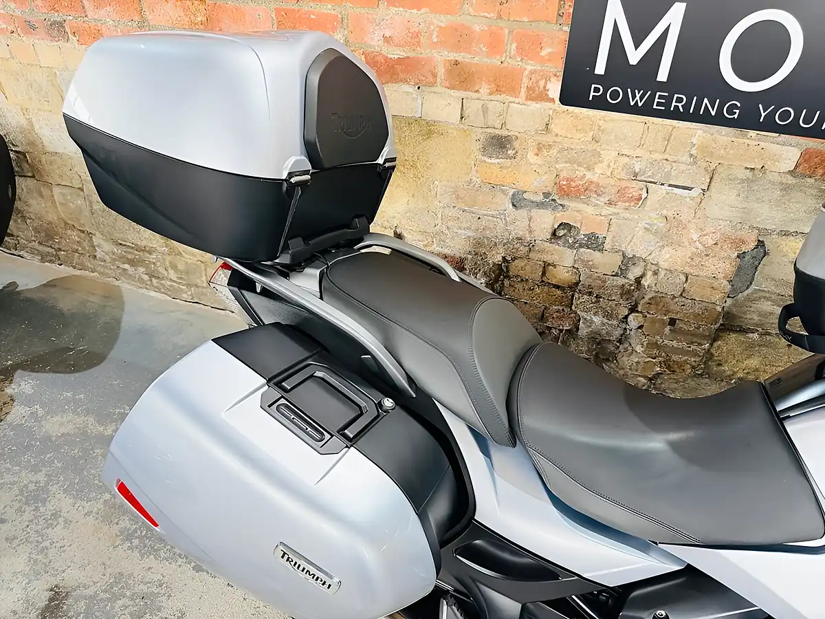 Used 2013 Triumph Trophy 1200 Se Silver - Interior and Exterior details 9