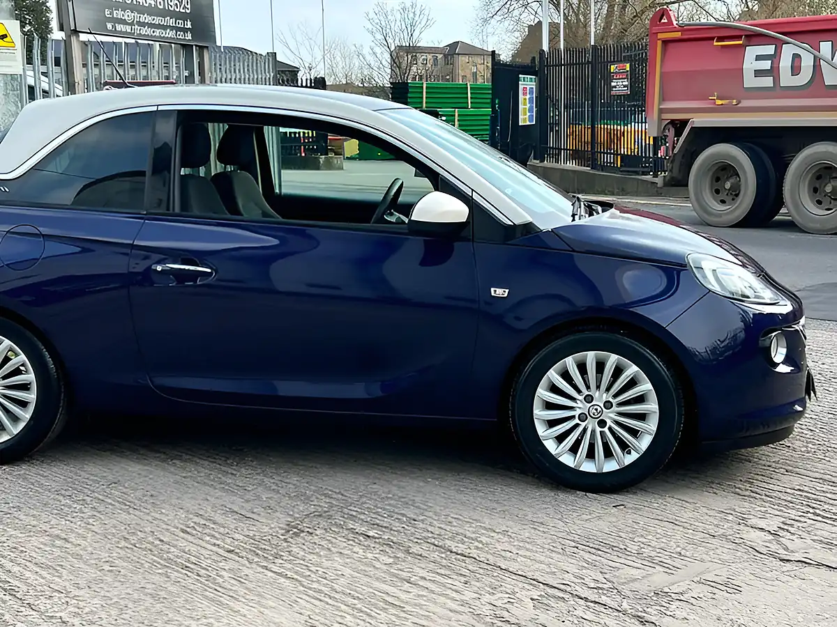 Used 2013 Vauxhall Adam Glam Blue - Interior and Exterior details 12