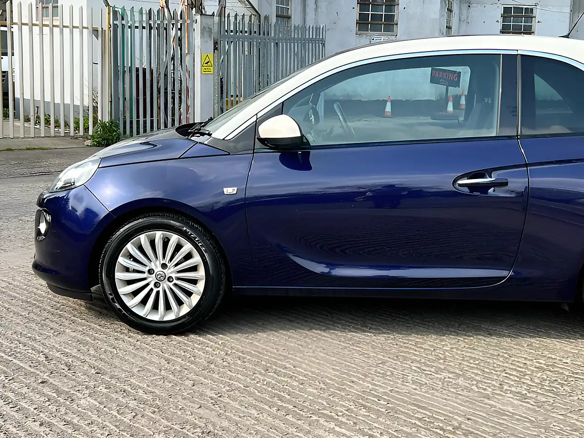 Used 2013 Vauxhall Adam Glam Blue - Interior and Exterior details 15