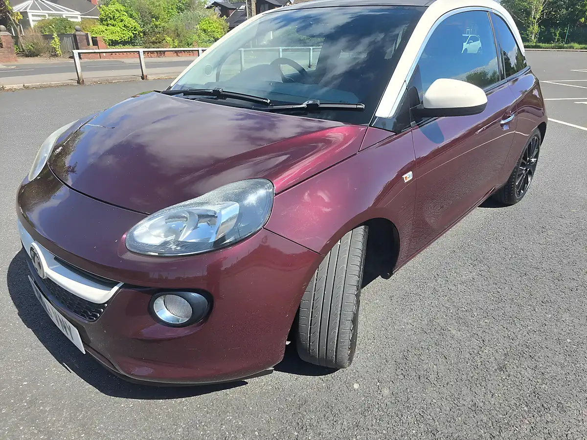 Used 2013 Vauxhall Adam Glam Red - Interior and Exterior details 4