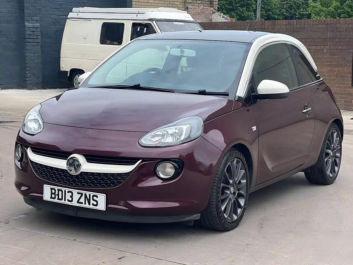Used 2013 Vauxhall Adam Glam Red - Interior and Exterior details 3