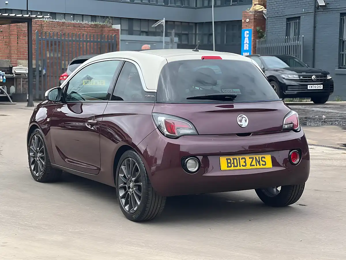 Used 2013 Vauxhall Adam Glam Red - Interior and Exterior details 4
