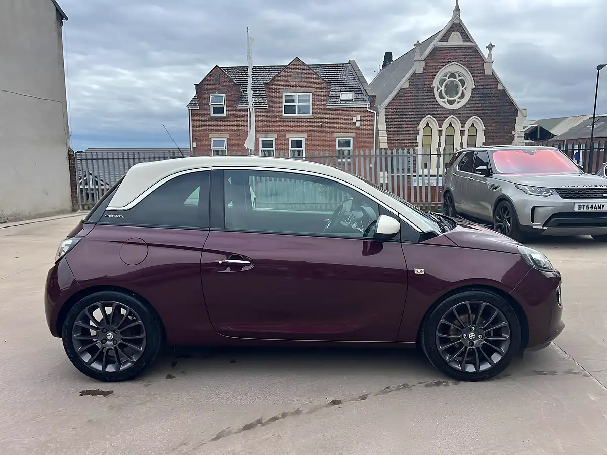 Used 2013 Vauxhall Adam Glam Red - Interior and Exterior details 8