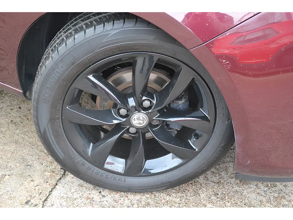 Used 2013 Vauxhall Adam Jam Red - Interior and Exterior details 3