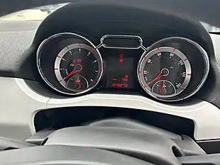 Used 2013 Vauxhall Adam Jam White - Interior and Exterior details 11