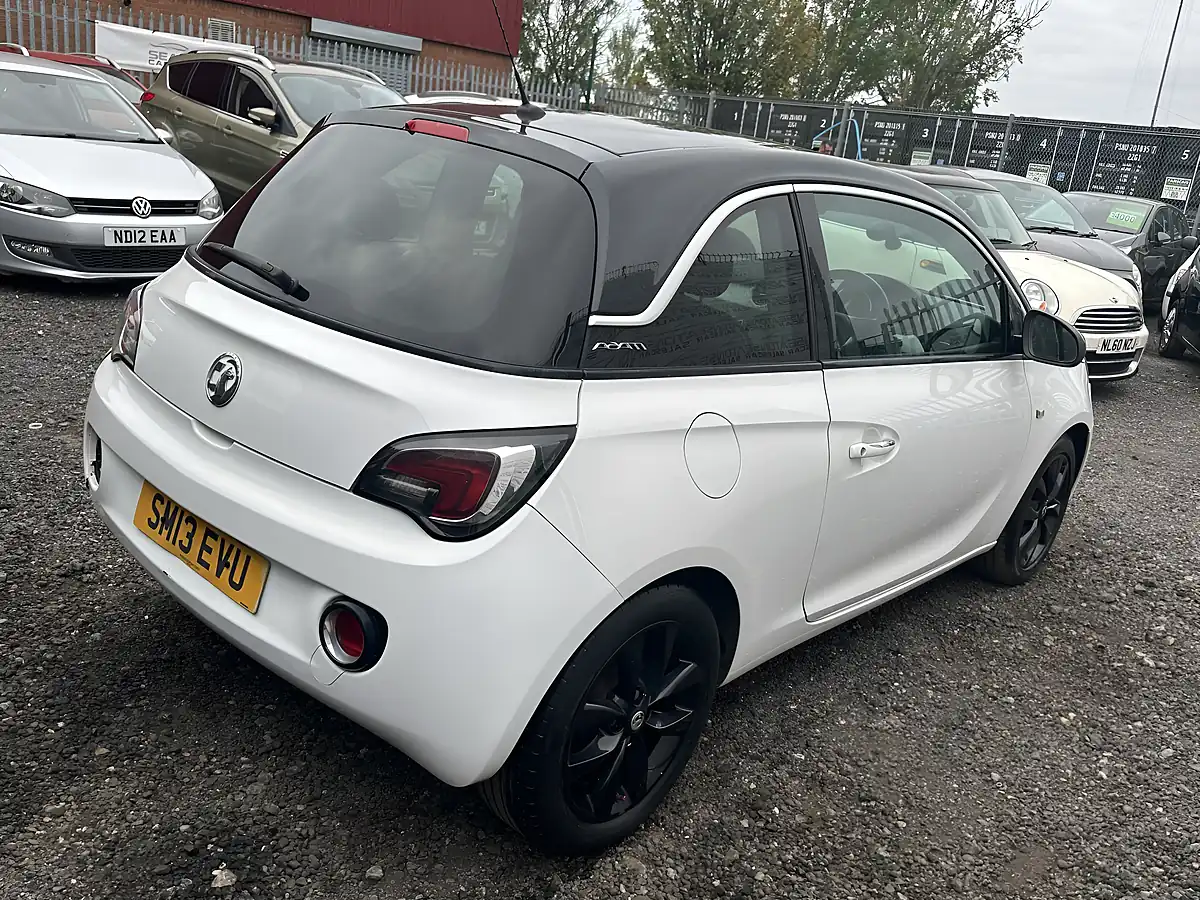 Used 2013 Vauxhall Adam Jam White - Interior and Exterior details 5