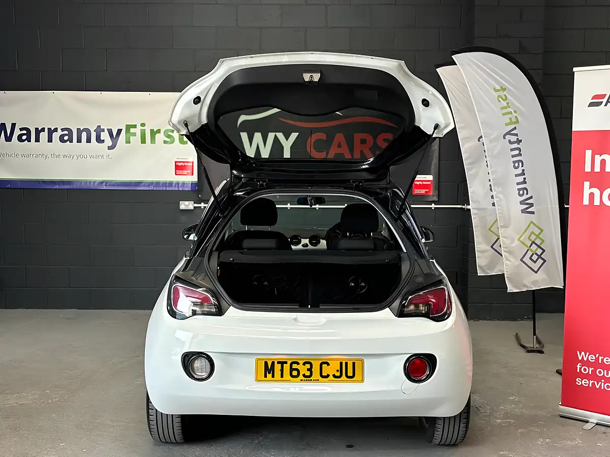 Used 2013 Vauxhall Adam Jam White - Interior and Exterior details 10