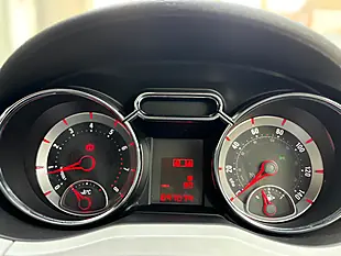 Used 2013 Vauxhall Adam Jam White - Interior and Exterior details 12
