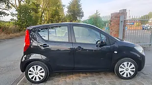 Used 2013 Vauxhall Agila S Black - Interior and Exterior details 8