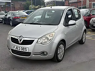 Used 2013 Vauxhall Agila S Silver - Interior and Exterior details 4