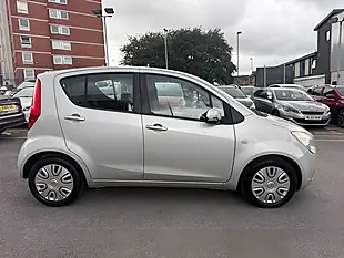 Used 2013 Vauxhall Agila S Silver - Interior and Exterior details 9