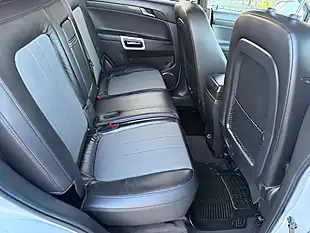 Used 2013 Vauxhall Antara Exclusiv Sovereign Silver - Interior and Exterior details 13