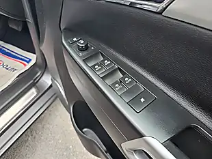 Used 2013 Vauxhall Antara Se Grey - Interior and Exterior details 17