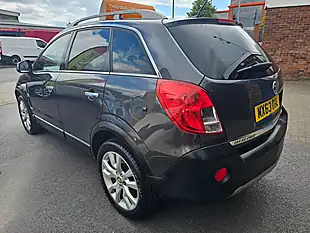 Used 2013 Vauxhall Antara Se Grey - Interior and Exterior details 3
