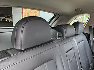 Used 2013 Vauxhall Antara Se Grey - Interior and Exterior details 7
