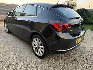 Used 2013 Vauxhall Astra Elite Black Metallic - Interior and Exterior details 19