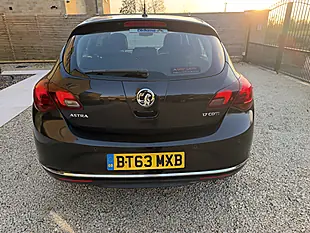 Used 2013 Vauxhall Astra Elite Black Metallic - Interior and Exterior details 5