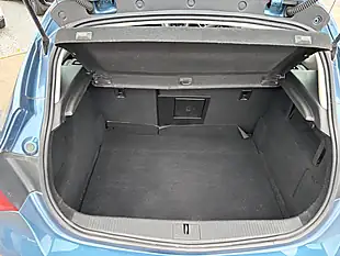 Used 2013 Vauxhall Astra Elite Blue - Interior and Exterior details 19
