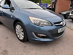 Used 2013 Vauxhall Astra Elite Blue - Interior and Exterior details 4