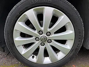 Used 2013 Vauxhall Astra Elite Phantom Grey - Interior and Exterior details 10
