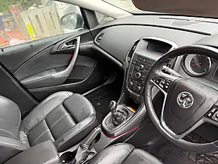 Used 2013 Vauxhall Astra Elite Phantom Grey - Interior and Exterior details 15