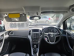 Used 2013 Vauxhall Astra Elite Silver - Interior and Exterior details 12