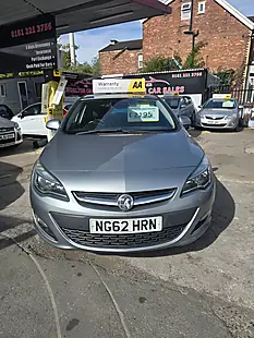 Used 2013 Vauxhall Astra Elite Silver - Interior and Exterior details 3