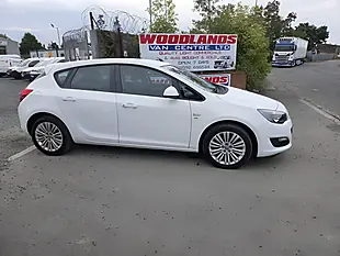 Used 2013 Vauxhall Astra Energy White - Interior and Exterior details 2