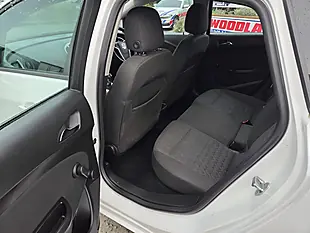 Used 2013 Vauxhall Astra Energy White - Interior and Exterior details 8