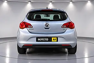 Used 2013 Vauxhall Astra Es Silver - Interior and Exterior details 10