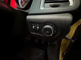 Used 2013 Vauxhall Astra Gtc Sport Flaming Yellow - Interior and Exterior details 17
