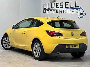Used 2013 Vauxhall Astra Gtc Sport Flaming Yellow - Interior and Exterior details 5