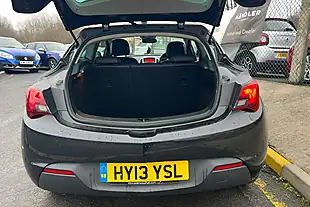 Used 2013 Vauxhall Astra Gtc Sri Black - Interior and Exterior details 16