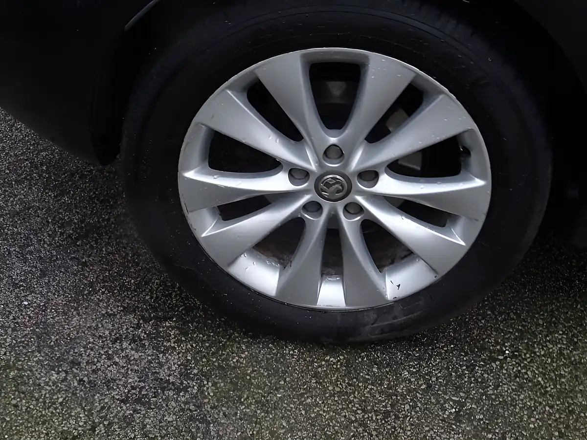 Used 2013 Vauxhall Astra Gtc Sri Black - Interior and Exterior details 14