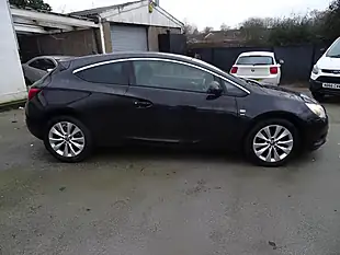 Used 2013 Vauxhall Astra Gtc Sri Black - Interior and Exterior details 7