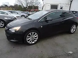 Used 2013 Vauxhall Astra Gtc Sri Black - Interior and Exterior details 8