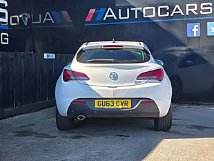 Used 2013 Vauxhall Astra Gtc Sri White - Interior and Exterior details 5