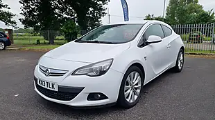 Used 2013 Vauxhall Astra Gtc Sri White - Interior and Exterior details 6