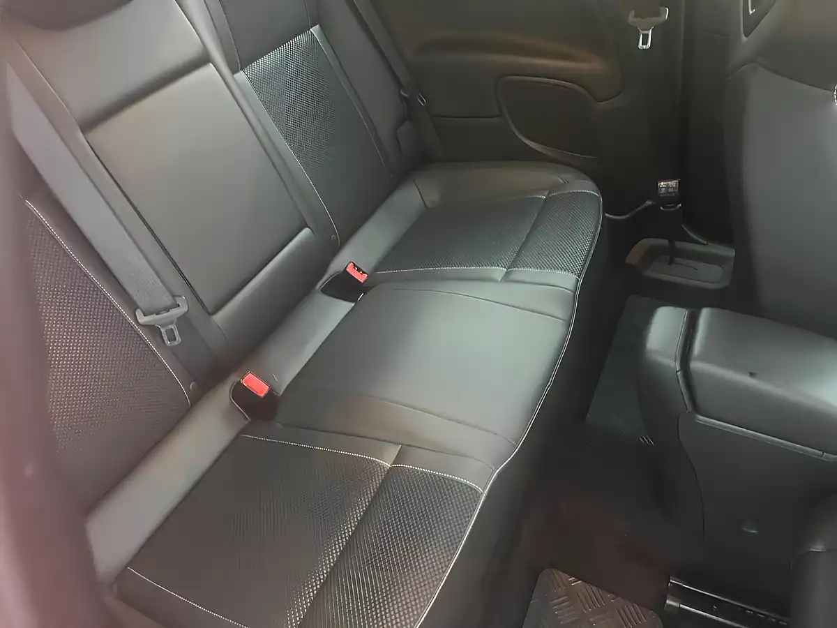 Used 2013 Vauxhall Astra Gtc Vxr Red - Interior and Exterior details 20