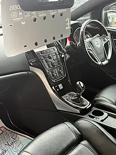Used 2013 Vauxhall Astra Gtc Vxr White - Interior and Exterior details 11