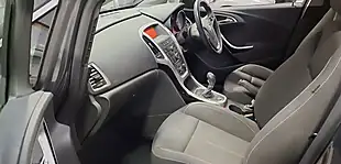 Used 2013 Vauxhall Astra Sri Grey - Interior and Exterior details 8